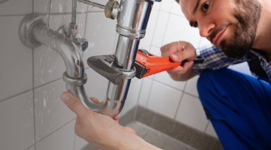 Professional emergency plumbing in Chippewa Lake, MI